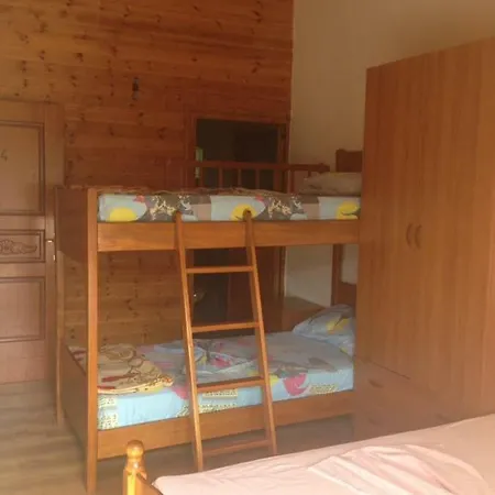 Toni Llogora Szálloda